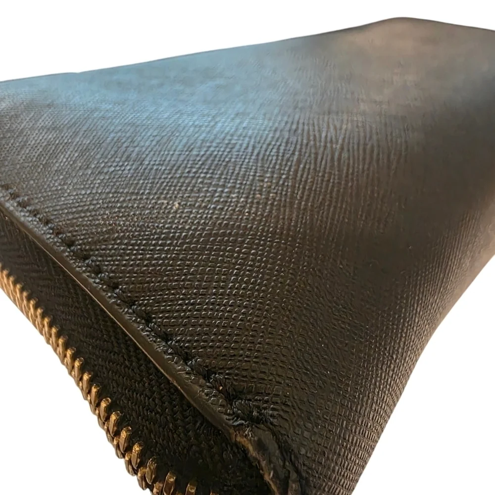Michael Kors Black Zip Wallet - Picture 5 of 5